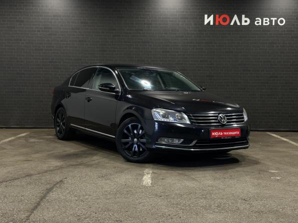 Volkswagen Passat B7 с пробегом 2013 года, цена 1 040 000 рублей, 338884 км, седан, Автокод Объявления