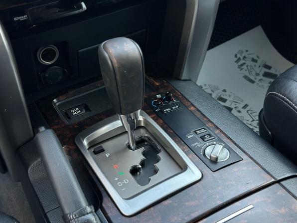 Toyota Land Cruiser 200 Series Рестайлинг 1 с пробегом 2012 года, цена 3 740 000 рублей, 153500 км, внедорожник, Автокод Объявления