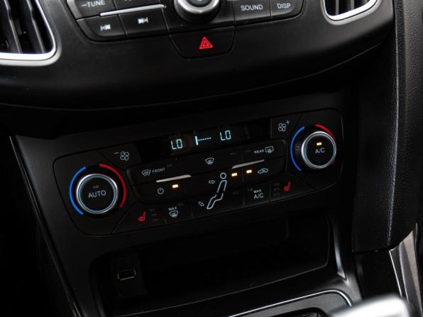 Ford Focus III Рестайлинг с пробегом 2018 года, цена 1 325 000 рублей, 132499 км, универсал, Автокод Объявления