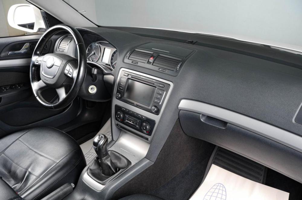 Skoda Octavia II (A5) Рестайлинг Тюмень  - изображение 11