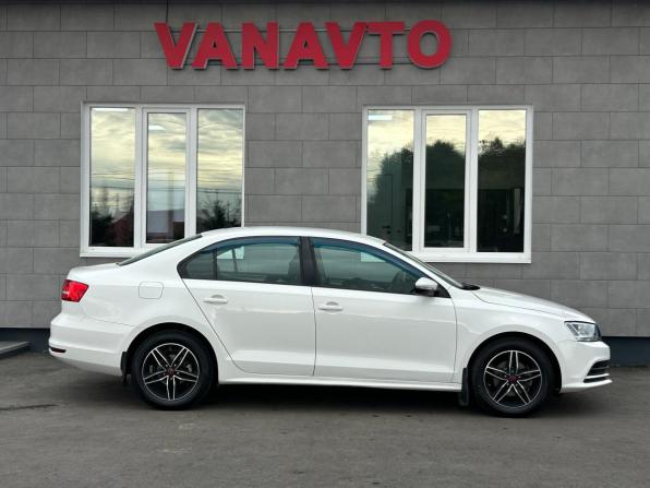 Volkswagen Jetta VI Рестайлинг с пробегом 2015 года, цена 1 090 000 рублей, 190150 км, седан, Автокод Объявления