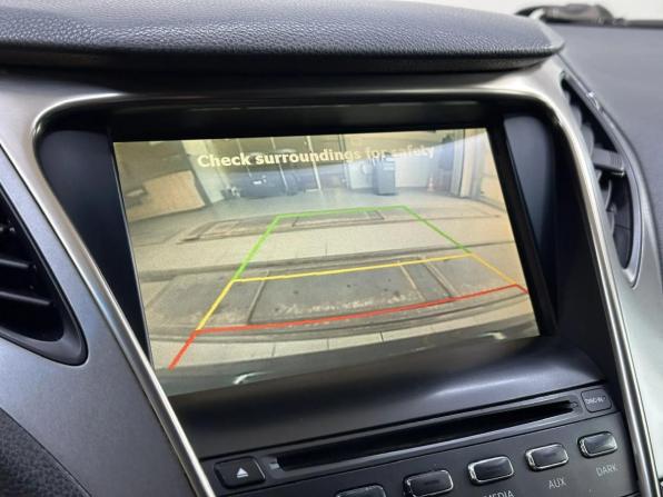 Hyundai Grandeur V с пробегом 2012 года, цена 990 000 рублей, 318251 км, седан, Автокод Объявления