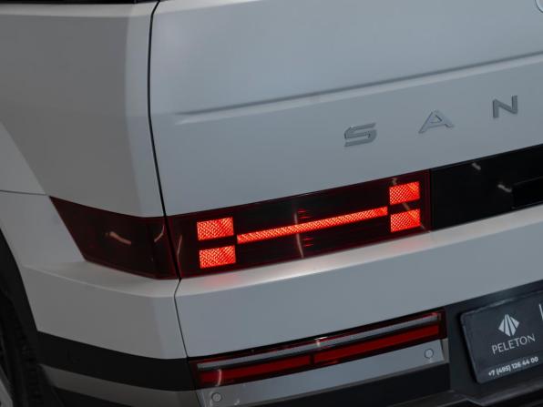 Hyundai Santa Fe V (MX5) с пробегом 2024 года, цена 5 700 000 рублей, 4915 км, внедорожник, Автокод Объявления