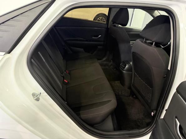 Hyundai Elantra VII (CN7) с пробегом 2021 года, цена 1 947 000 рублей, 129913 км, седан, Автокод Объявления