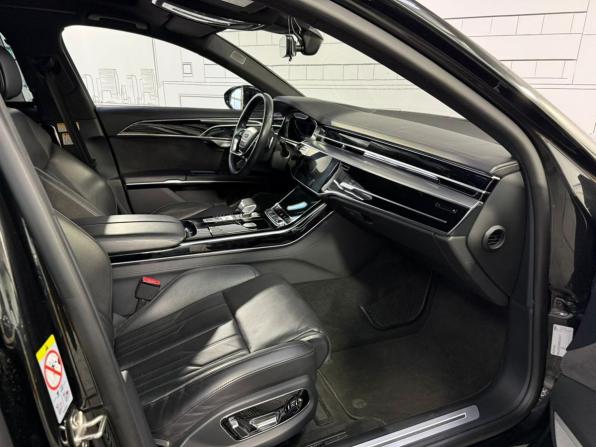 Audi A8 IV (D5) с пробегом 2021 года, цена 6 450 000 рублей, 87000 км, седан, Автокод Объявления