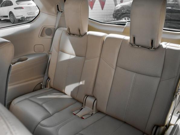 Nissan Pathfinder IV с пробегом 2014 года, цена 1 790 000 рублей, 191205 км, внедорожник, Автокод Объявления