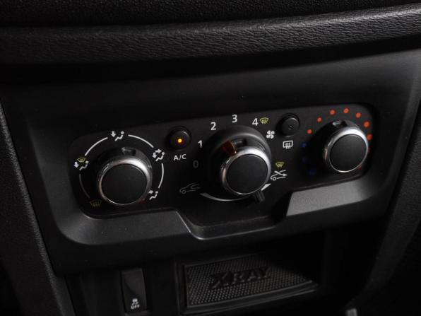Lada (ВАЗ) XRAY I с пробегом 2018 года, цена 949 000 рублей, 106884 км, хэтчбек, Автокод Объявления
