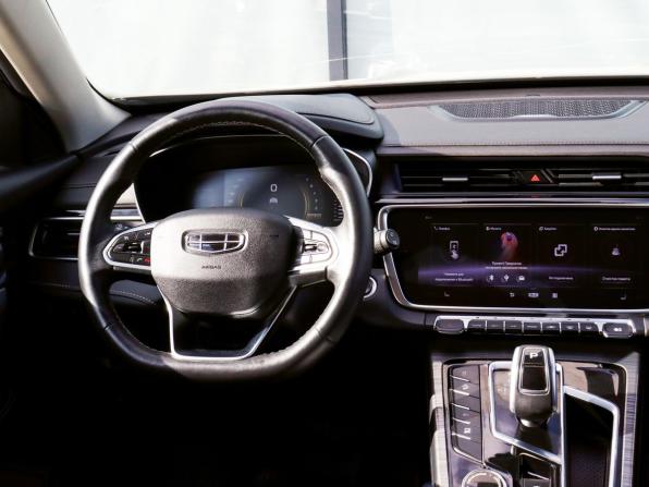 Geely Atlas Pro с пробегом 2022 года, цена 1 935 000 рублей, 58000 км, внедорожник, Автокод Объявления