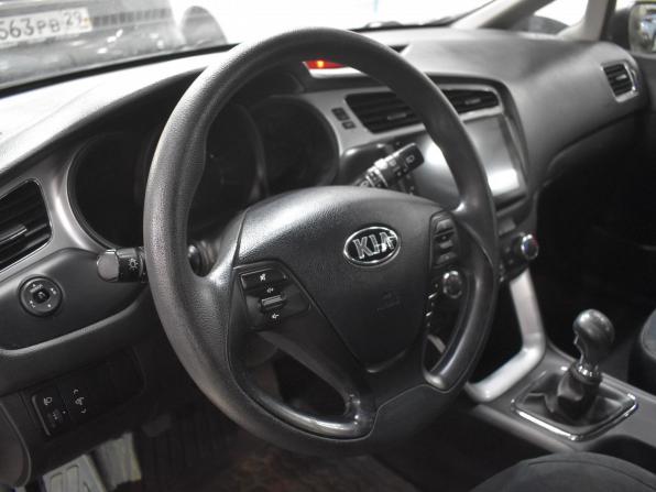 Kia Ceed II с пробегом 2014 года, цена 880 000 рублей, 100676 км, хэтчбек, Автокод Объявления