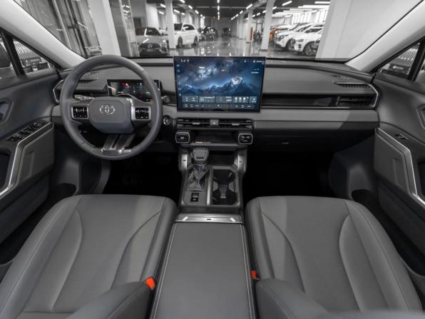 Toyota RAV4 VI (XA60) с пробегом 2026 года, цена 4 150 000 рублей, 30 км, внедорожник, Автокод Объявления