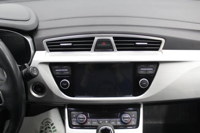 Geely Atlas I с пробегом 2021 года, цена 1 889 000 рублей, 69171 км, внедорожник, Автокод Объявления