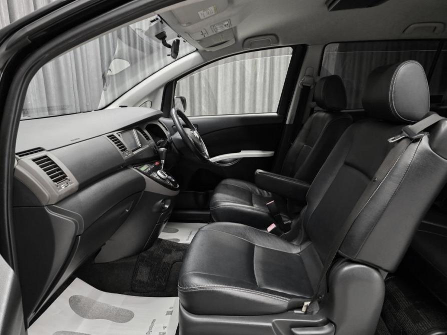 Toyota ISis I Рестайлинг Красноярск  - изображение 14
