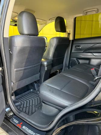 Mitsubishi Outlander III Рестайлинг 3 с пробегом 2018 года, цена 2 190 000 рублей, 175000 км, внедорожник, Автокод Объявления
