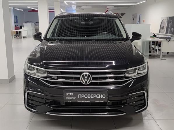 Volkswagen Tiguan II Рестайлинг с пробегом 2021 года, цена 4 243 000 рублей, 67635 км, внедорожник, Автокод Объявления
