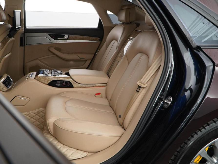 Audi A8 III (D4) Москва  - изображение 11