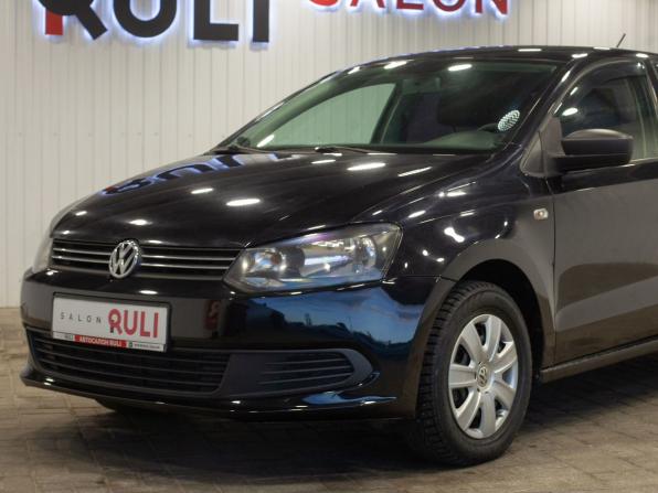 Volkswagen Polo V с пробегом 2013 года, цена 750 000 рублей, 140708 км, седан, Автокод Объявления