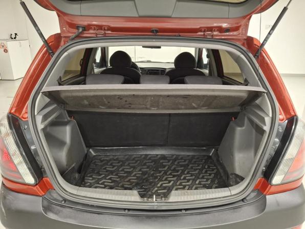 Kia Rio II с пробегом 2009 года, цена 399 000 рублей, 218014 км, хэтчбек, Автокод Объявления