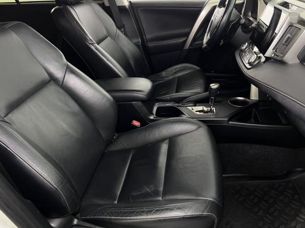Toyota RAV4 IV (XA40) с пробегом 2013 года, цена 1 950 000 рублей, 116215 км, внедорожник, Автокод Объявления