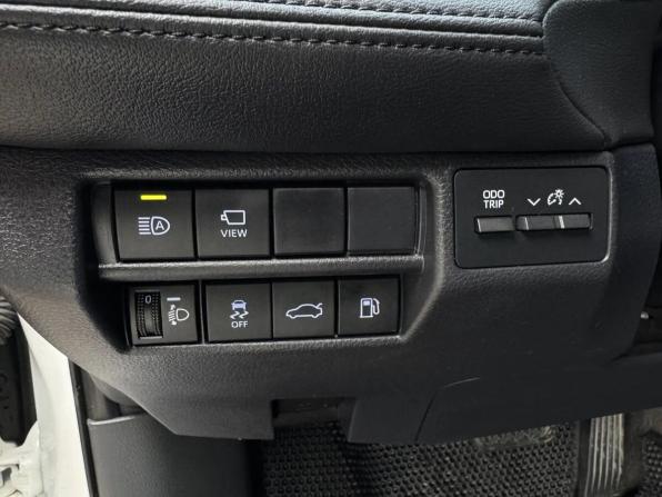 Toyota Avalon V с пробегом 2023 года, цена 3 575 000 рублей, 41412 км, седан, Автокод Объявления
