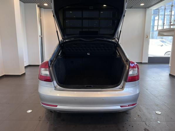 Skoda Octavia II (A5) Рестайлинг с пробегом 2011 года, цена 695 000 рублей, 207817 км, лифтбек, Автокод Объявления