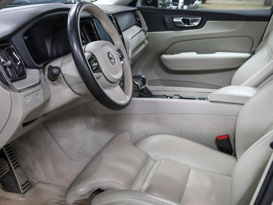 Volvo XC60 II Москва  - изображение 17