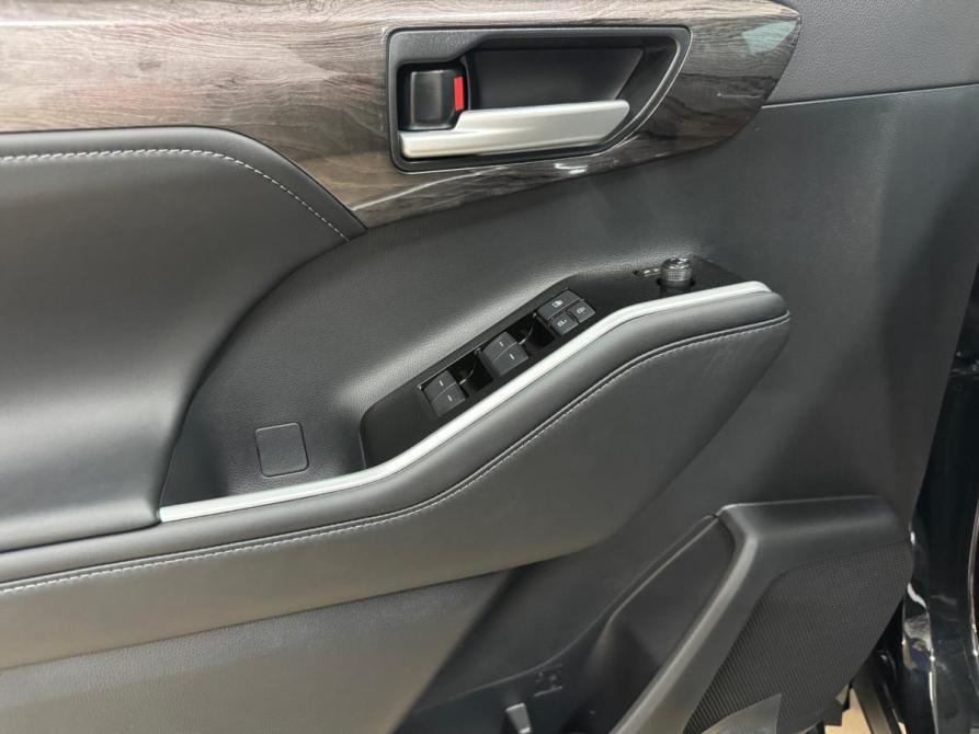 Toyota Highlander IV (XU70) Набережные Челны  - изображение 10