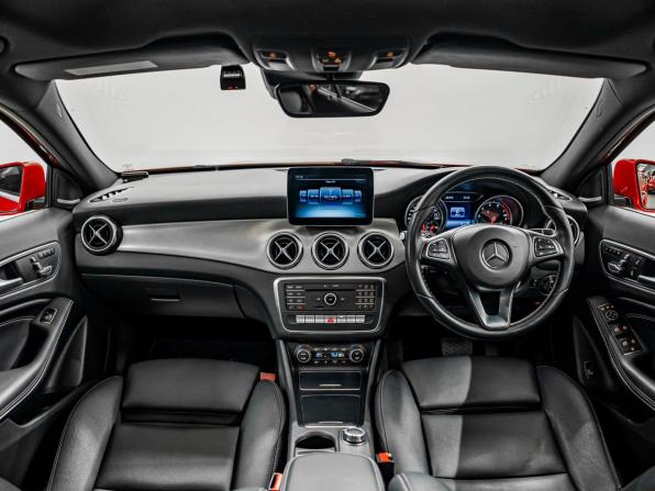 Mercedes-Benz GLA I (X156) Рестайлинг с пробегом 2017 года, цена 2 250 000 рублей, 68386 км, внедорожник, Автокод Объявления