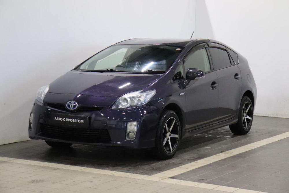Toyota Prius III (XW30) Ульяновск  - изображение 1