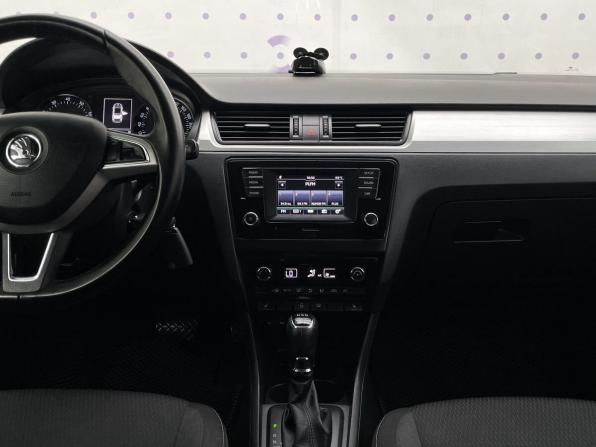 Skoda Rapid I с пробегом 2016 года, цена 1 365 000 рублей, 108100 км, лифтбек, Автокод Объявления