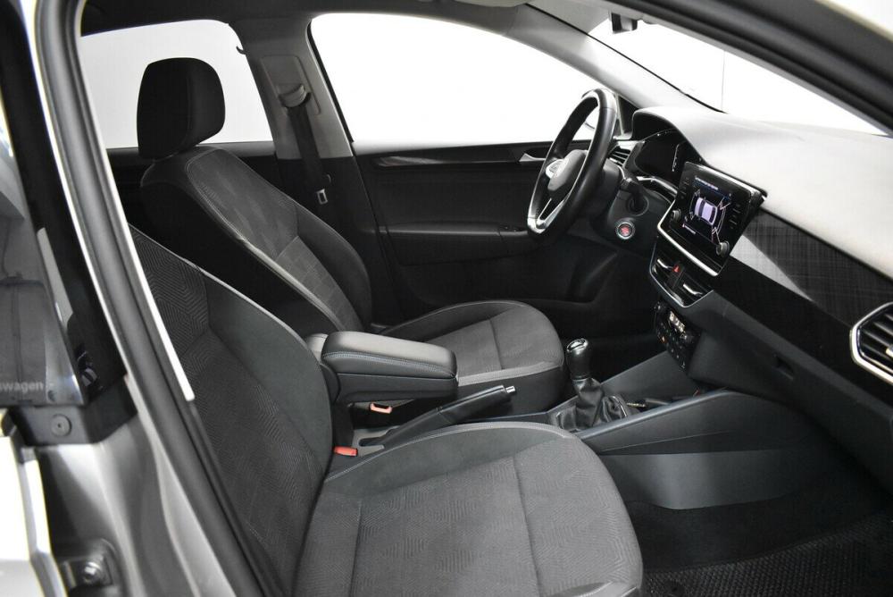Volkswagen Polo VI Москва  - изображение 14