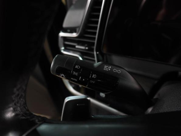 Kia Sportage V с пробегом 2021 года, цена 3 449 000 рублей, 63247 км, внедорожник, Автокод Объявления