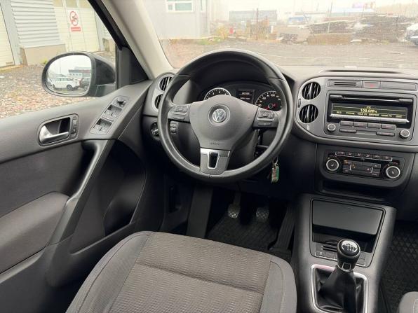 Volkswagen Tiguan I Рестайлинг с пробегом 2011 года, цена 755 000 рублей, 287000 км, внедорожник, Автокод Объявления