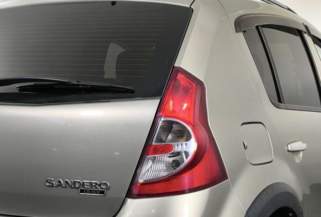 Renault Sandero I с пробегом 2013 года, цена 670 000 рублей, 167000 км, хэтчбек, Автокод Объявления