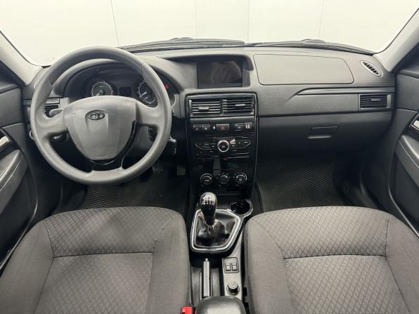 Lada (ВАЗ) Priora I Рестайлинг с пробегом 2015 года, цена 685 000 рублей, 163230 км, седан, Автокод Объявления