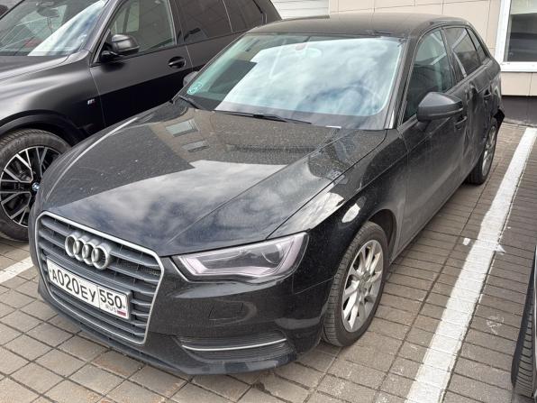 Audi A3 III (8V) с пробегом 2015 года, цена 999 000 рублей, 194863 км, хэтчбек, Автокод Объявления