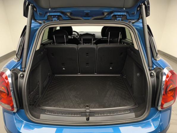 Mini Countryman II с пробегом 2017 года, цена 2 702 000 рублей, 81072 км, внедорожник, Автокод Объявления