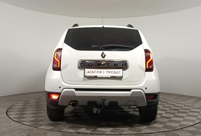 Renault Duster I Рестайлинг с пробегом 2016 года, цена 1 360 000 рублей, 126596 км, внедорожник, Автокод Объявления