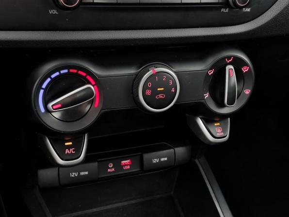 Kia Rio IV с пробегом 2018 года, цена 1 199 000 рублей, 143644 км, седан, Автокод Объявления