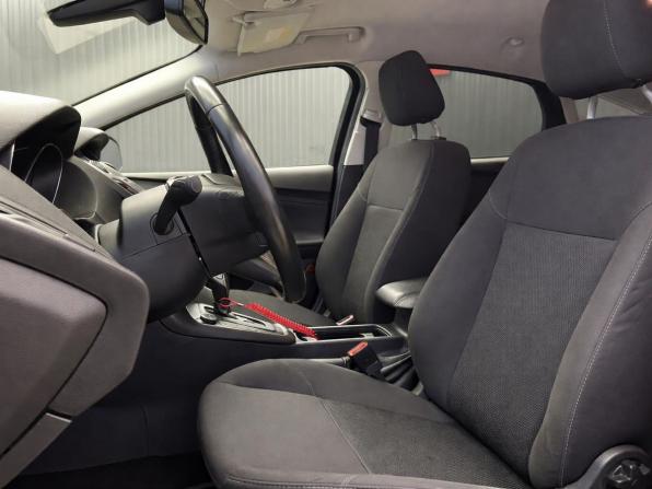 Ford Focus III Рестайлинг с пробегом 2015 года, цена 1 137 000 рублей, 110725 км, хэтчбек, Автокод Объявления
