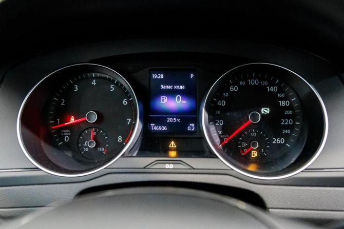 Volkswagen Passat B8 с пробегом 2018 года, цена 1 529 000 рублей, 146890 км, седан, Автокод Объявления