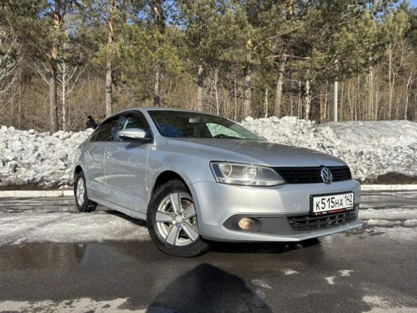 Volkswagen Jetta VI с пробегом 2013 года, цена 870 000 рублей, 305000 км, седан, Автокод Объявления