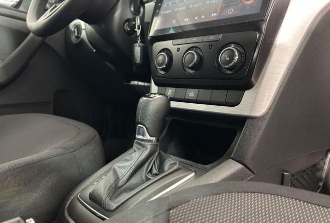 Skoda Yeti I с пробегом 2014 года, цена 1 000 000 рублей, 183774 км, внедорожник, Автокод Объявления