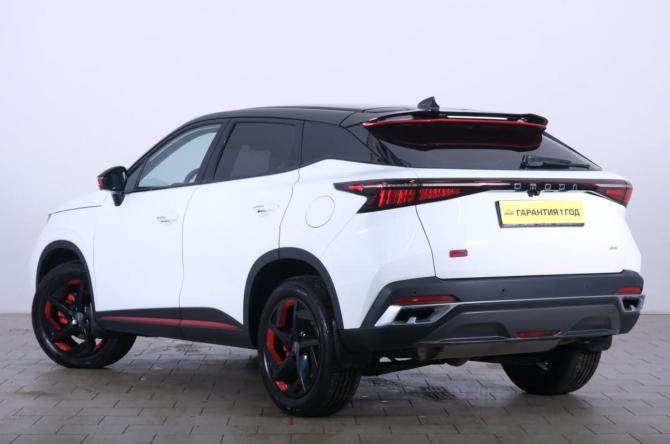 Omoda C5 I с пробегом 2023 года, цена 2 199 000 рублей, 21000 км, внедорожник, Автокод Объявления