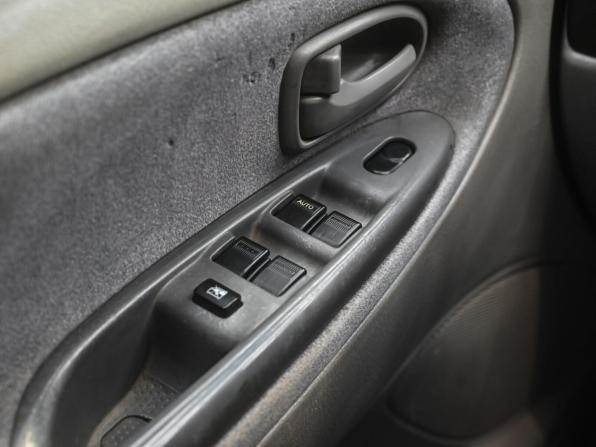 Mazda MPV II (LW) с пробегом 2000 года, цена 599 000 рублей, 355530 км, минивэн, Автокод Объявления