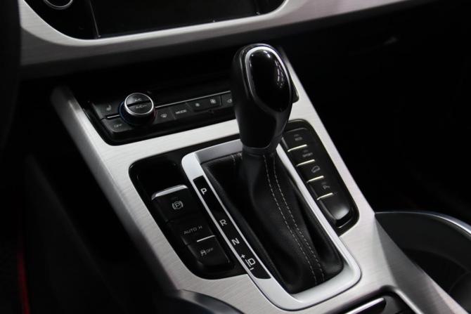 Geely Atlas I с пробегом 2018 года, цена 1 355 550 рублей, 156737 км, внедорожник, Автокод Объявления