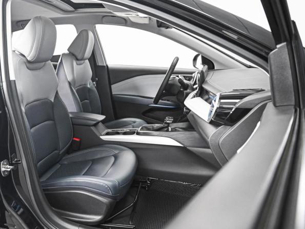 Chevrolet Monza II Рестайлинг с пробегом 2023 года, цена 1 639 000 рублей, 40916 км, седан, Автокод Объявления