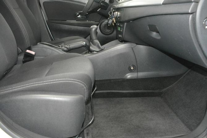 Renault Fluence I Рестайлинг с пробегом 2014 года, цена 689 000 рублей, 184000 км, седан, Автокод Объявления
