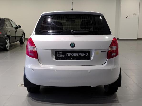 Skoda Fabia II Рестайлинг с пробегом 2011 года, цена 540 000 рублей, 131163 км, хэтчбек, Автокод Объявления