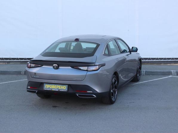 Changan Lamore с пробегом 2023 года, цена 1 900 000 рублей, 7373 км, седан, Автокод Объявления
