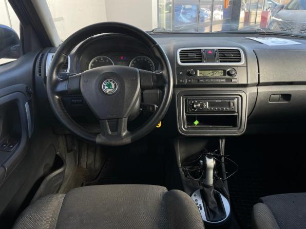 Skoda Fabia II с пробегом 2009 года, цена 449 000 рублей, 210000 км, хэтчбек, Автокод Объявления
